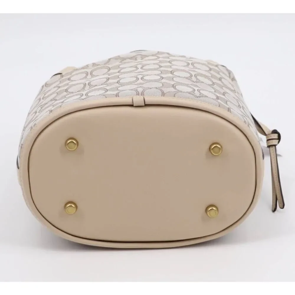NWT Coach Signature Jacquard Field Women's Bucket Bag